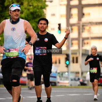 Runner Photo 4124396