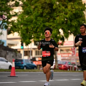 Runner Photo 4124429