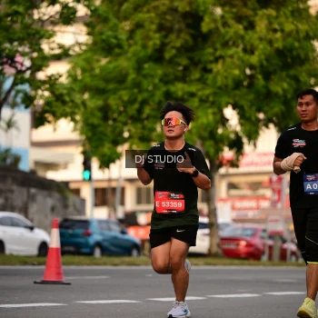 Runner Photo 4124431