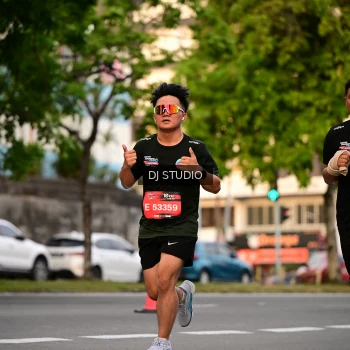 Runner Photo 4124448