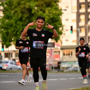 Runner Photo 4124462