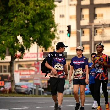 Runner Photo 4124473