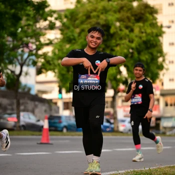Runner Photo 4124474