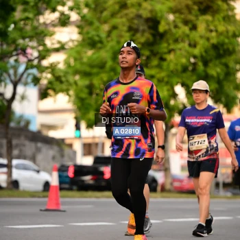 Runner Photo 4124485