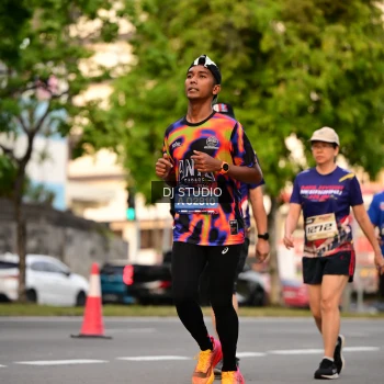 Runner Photo 4124486
