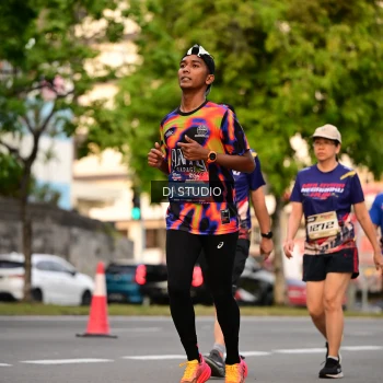 Runner Photo 4124488