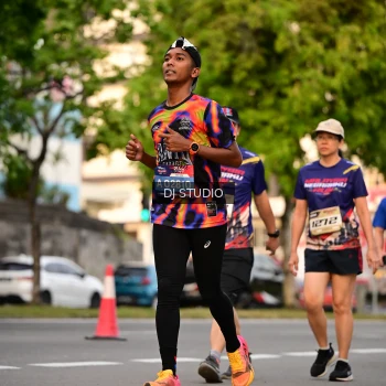 Runner Photo 4124491