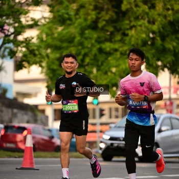 Runner Photo 4124551