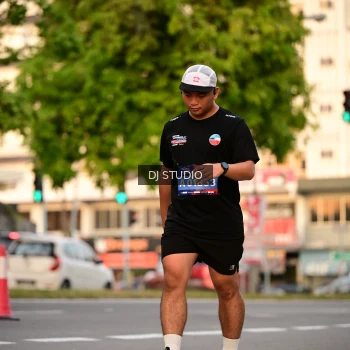 Runner Photo 4124579