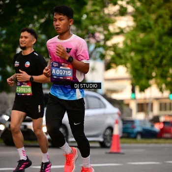 Runner Photo 4124581