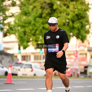 Runner Photo 4124582