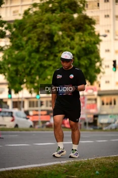 Runner Photo 4124594