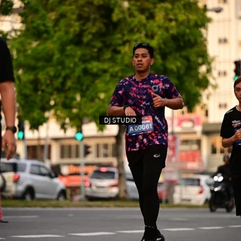 Runner Photo 4124601