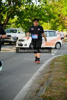Runner Photo 4124662