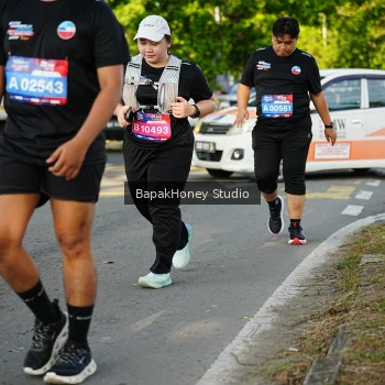 Runner Photo 4124667