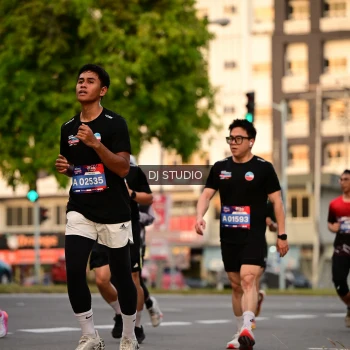 Runner Photo 4124669