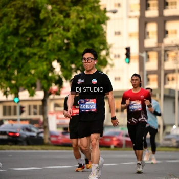 Runner Photo 4124683