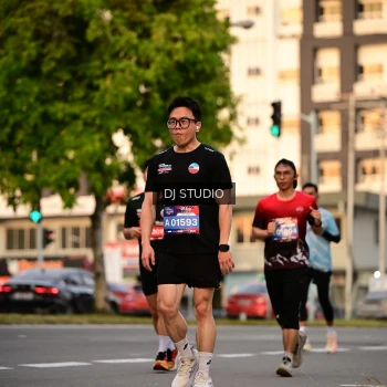 Runner Photo 4124690