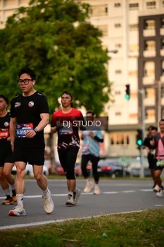 Runner Photo 4124696