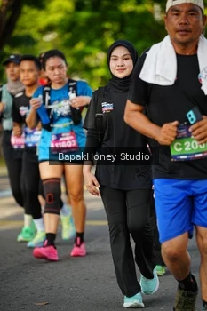 Runner Photo 4124722