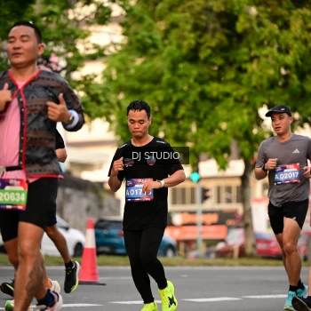 Runner Photo 4124736