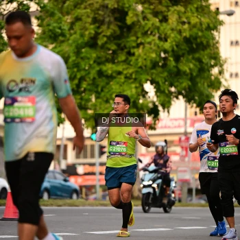 Runner Photo 4124751