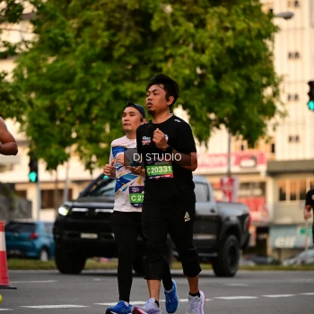 Runner Photo 4124758