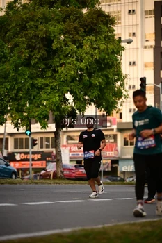Runner Photo 4124768