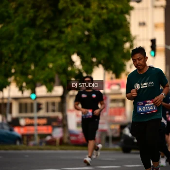 Runner Photo 4124778