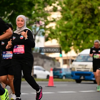 Runner Photo 4124817