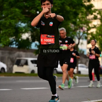 Runner Photo 4124829