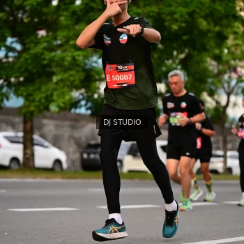 Runner Photo 4124837