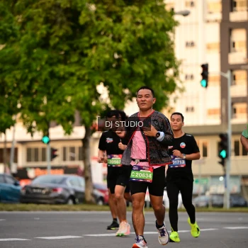Runner Photo 4124855