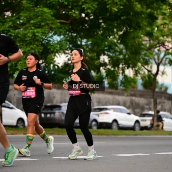 Runner Photo 4124858