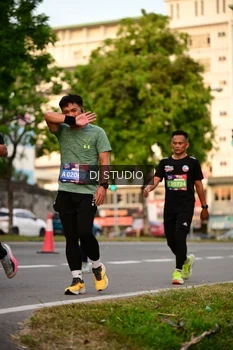 Runner Photo 4124883