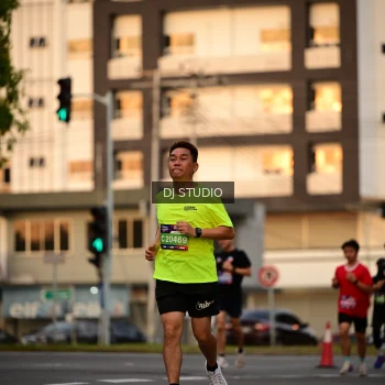 Runner Photo 4124896