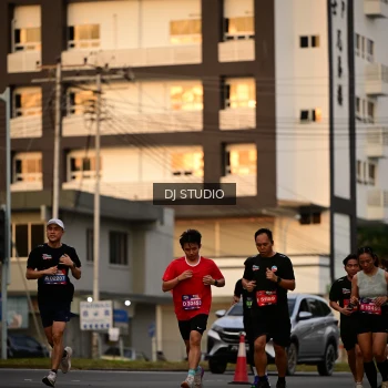 Runner Photo 4124900