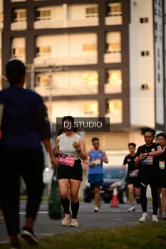 Runner Photo 4124935