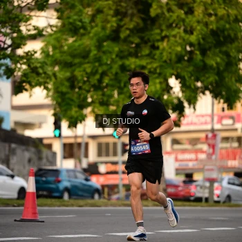 Runner Photo 4124942