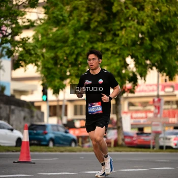 Runner Photo 4124950