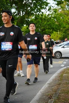 Runner Photo 4124951