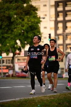 Runner Photo 4124957