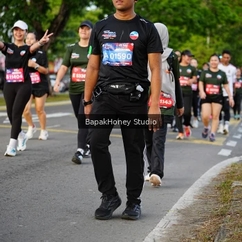 Runner Photo 4124975
