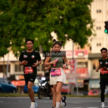 Runner Photo 4125009