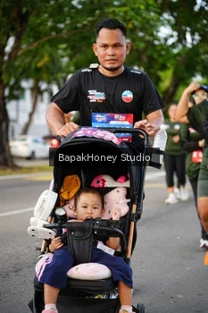 Runner Photo 4125027