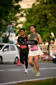 Runner Photo 4125032