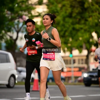 Runner Photo 4125043