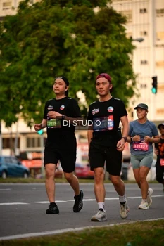 Runner Photo 4125126