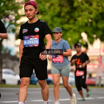 Runner Photo 4125146