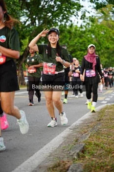 Runner Photo 4125153